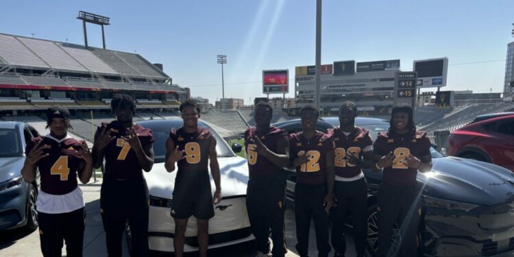 Arizona State football players given cars from San Tan Ford