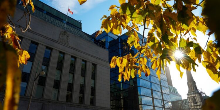 Bank of Canada cuts rates