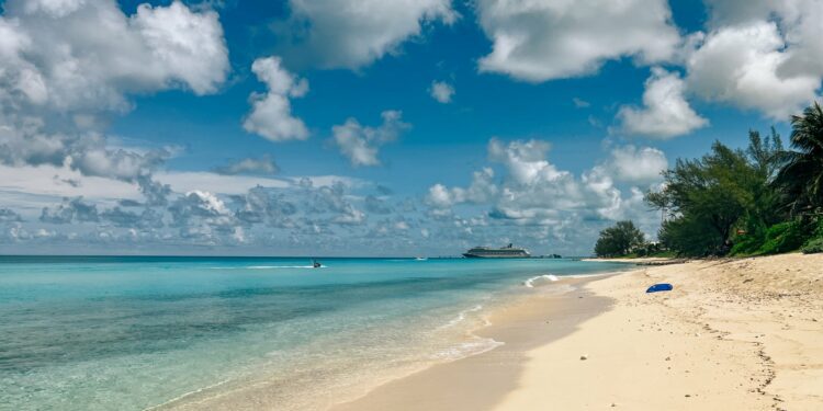 Bimini cruise port guide: An easy day in the Bahamas