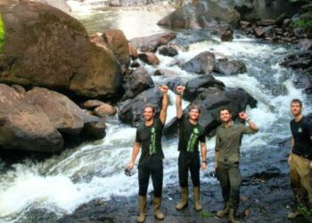 British explorer becomes first person to travel the length of an uncharted Amazon river