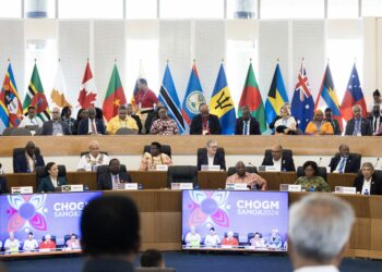 Caribbean pushes Britain to talk reparations