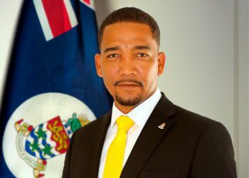 Cayman Islands considers allowing cruise ship casinos as incentive for extended stays