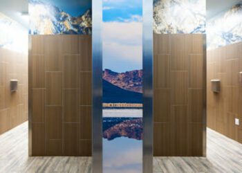 The Salt Lake convenience store was awarded $2,500 in Cintas products and services. (Photo: Business Wire)