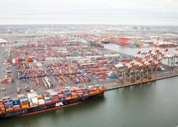 Container freight from Asia/South America West coast to rise in November — MercoPress