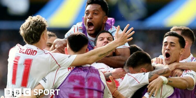 River Plate players celebrate a goal