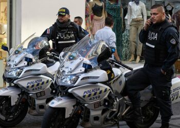 Costa Rica faces record-breaking levels of crime and tourists