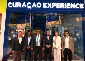 Curaçao unveils new Experience Center in Bogotá