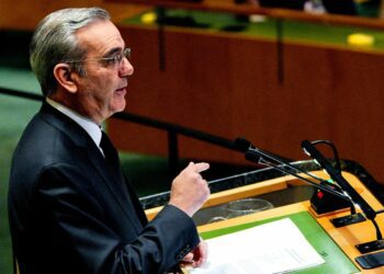 Dominican Republic Bonds Slump After President Pulls Tax Bill