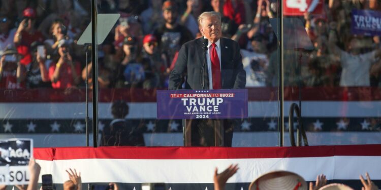 Donald Trump holds a rally in California, a state he’s almost certain to lose – NBC Los Angeles