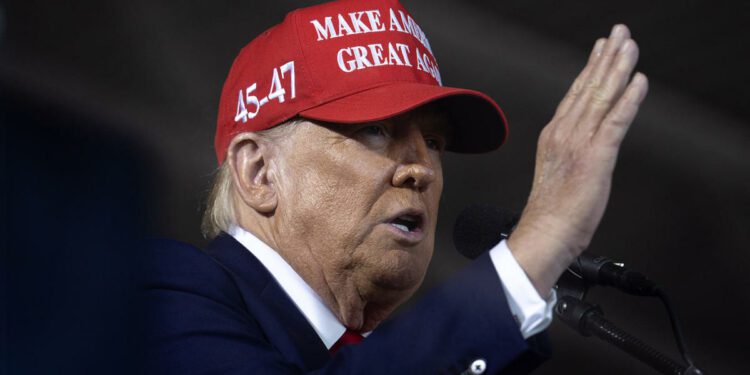 Donald Trump says he'll make a campaign stop in Colorado, will speak at a rally in Aurora