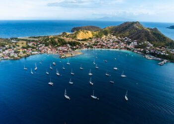 En Guadeloupe, une mission scientifique pour explorer la biodiversité de petites îles de l'archipel