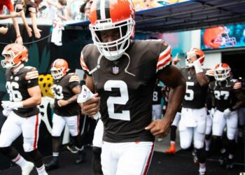 Former Alabama football star Amari Cooper traded to Buffalo Bills