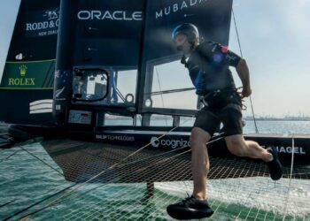 Former Kiwi flight controller Andy Maloney leaves the Black Foils and joins Brazil