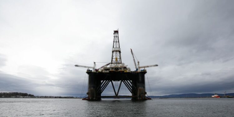 Guyana Oil Production Drops 11% Due to Maintenance, Hess Says