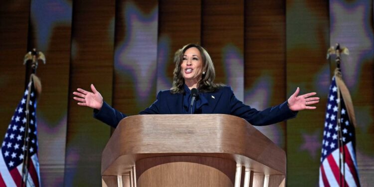 Harris seeks support from Arizona’s Republican voters on campaign trail in Scottsdale