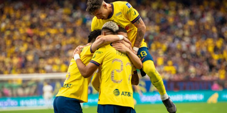 Houston’s NRG Stadium hosted a 54,000 attendance record for the Clásico De México – Houston Public Media