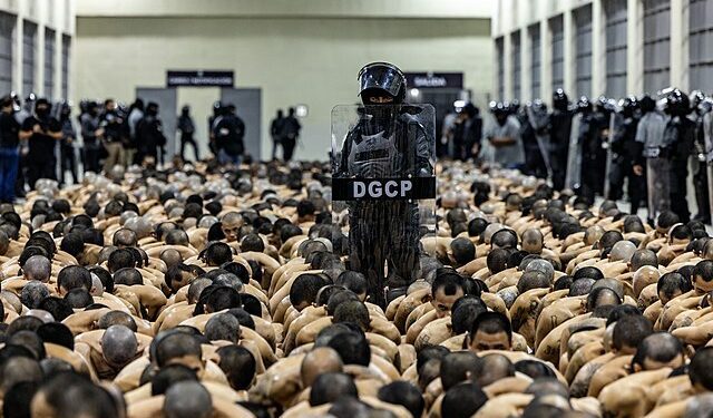 Human Rights Watch reports flaws in hospital staffs treatment of El Salvador security advisor - JURIST