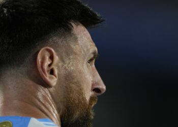 Inter Miami star Lionel Messi presented with inaugural MARCA America award