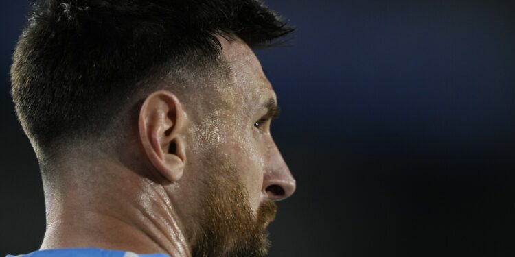 Inter Miami star Lionel Messi presented with inaugural MARCA America award