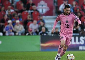 Is Messi playing? How to stream