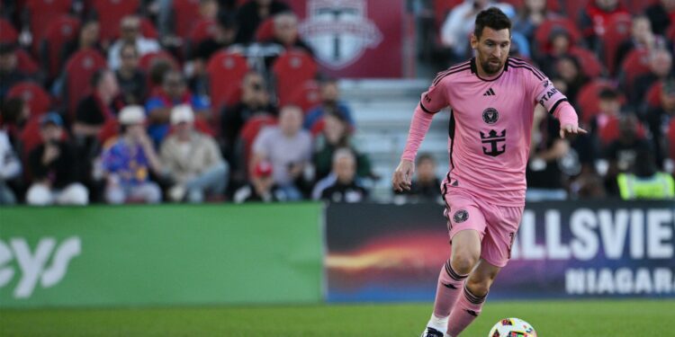 Is Messi playing? How to stream