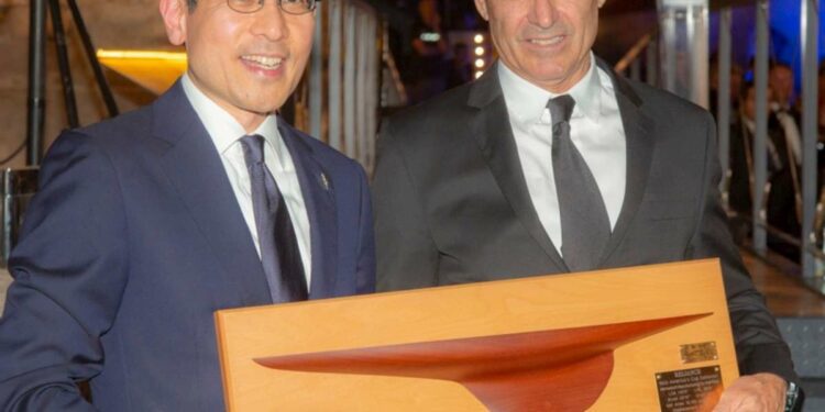 Kevin Shoebridge admitted into the America’s Cup Hall of Fame