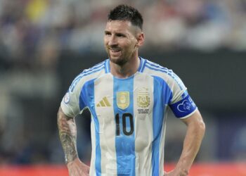 Lionel Messi returns to Argentina squad for World Cup qualifiers against Venezuela, Bolivia