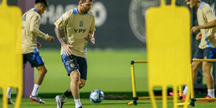 Messi returns as World Cup holders Argentina take on Venezuela
