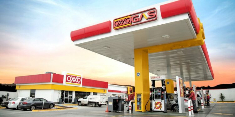 Mexico's Oxxo chain takes control of DK stores in Texas and New Mexico