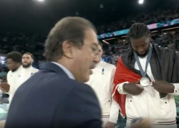 Mike Tirico quickly apologized for misidentifying Martinique flag as Palestine's