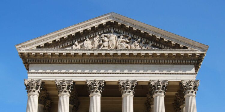 NIMBY Courts Killing ‘Missing Middle’ Zoning Reform Across America