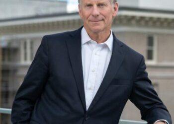 New York Times best-selling author Richard Haass to lead discussion on civic unity at CMC Spring Valley