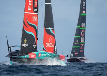 New Zealand opens up 3-0 lead over Britain in America’s Cup final