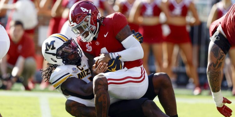No. 15 Alabama Dominates No. 21 Missouri For Homecoming Victory