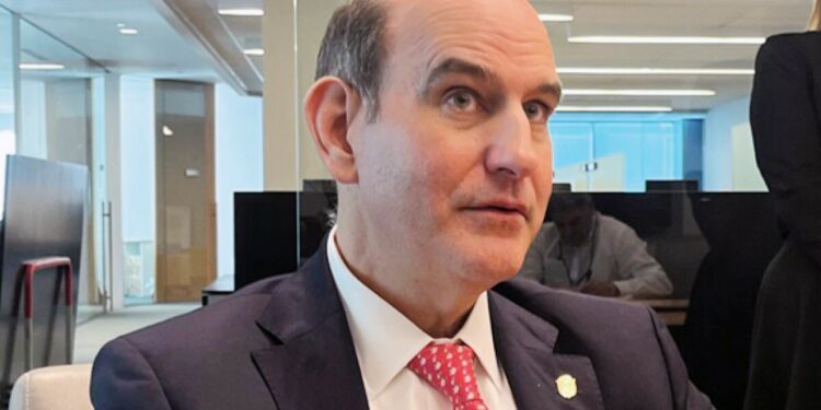 Panama’s ‘good problem’ — too many credit offers