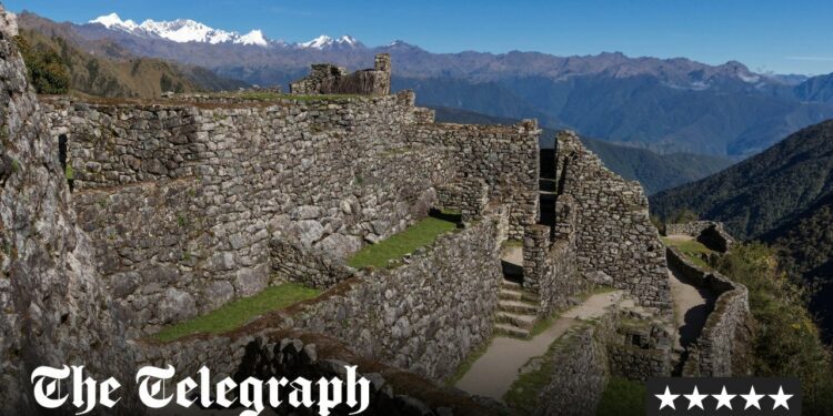 Patria by Laurence Blair: 5-star review