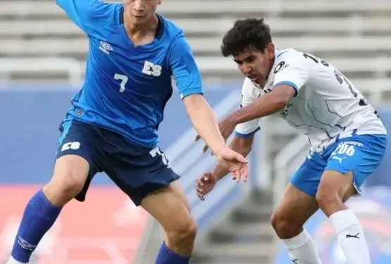 Nathan Ordaz aún no fue convocado por la Mayor de El Salvador.