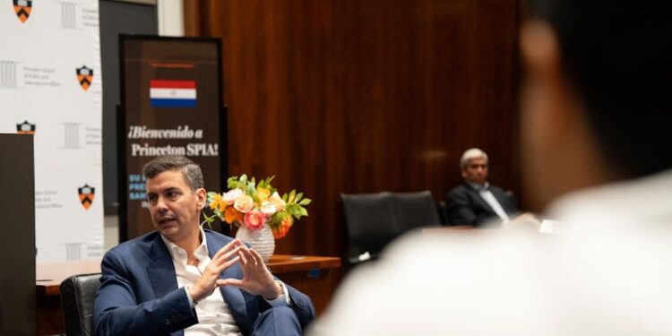 SPIA hosts Paraguay President to discuss economic development in Latin America