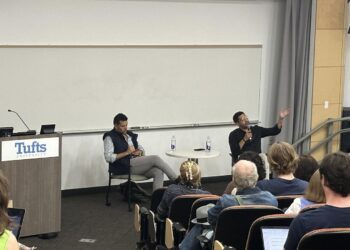 Salvadoran journalist and Boston civil rights lawyer discuss democracy, 2024 election, immigration policy during lecture