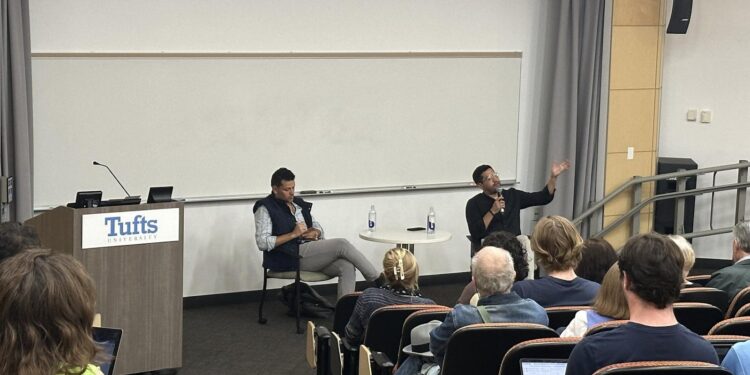 Salvadoran journalist and Boston civil rights lawyer discuss democracy, 2024 election, immigration policy during lecture