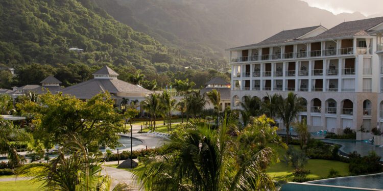 Sandals and Beaches Launch Winter Escape and Holiday Week Special Offers