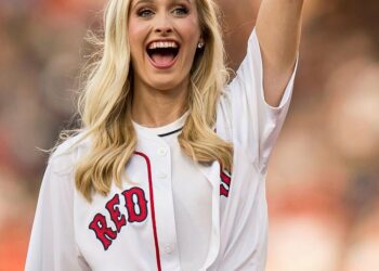 Serving at the Niagara Awards: Air Force 2nd Lt. Madison Marsh, Miss America 2024