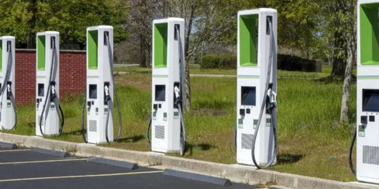 Servotech Power Systems, Ensmart Power partner to expand EV charger network in UK, North America, ET EnergyWorld