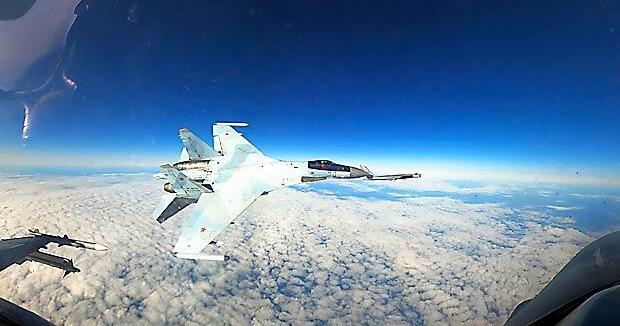 Startling video shows Russian fighter jet flying within feet of US F-16 near Alaska | Odd National