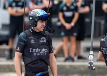 SunLive - Burling passes Spithill's America's Cup record