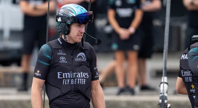 SunLive - Burling passes Spithill's America's Cup record