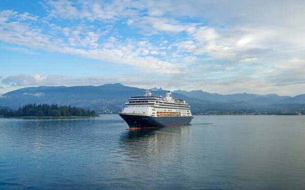 TTG - Noticeboard - Holland America Line offers enhanced early booking benefits