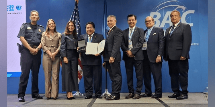 Talma Peru Receives Sustained Excellence Award from the World BASC Organization