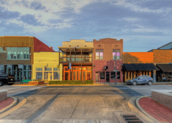 The Up-and-Coming City in Arkansas That’s Perfectly Sized