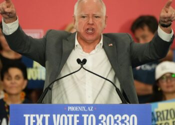 Tim Walz campaigns across Arizona on Saturday: What to know